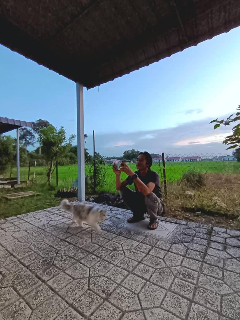 Ebnur Homestay Arau Exterior photo
